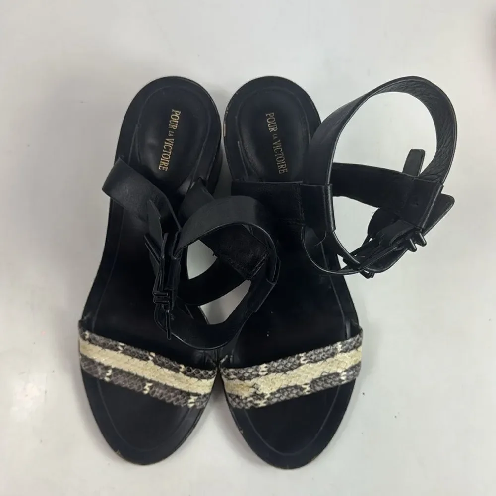 Pour la Victoire‎ Dagney Double-Buckle City Sandal